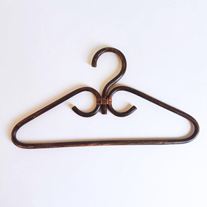 Perchas de ratán natural al por mayor, perchas para ropa de calidad superior, listas para enviar - Product Image 1