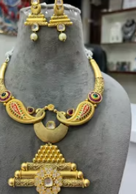 Conjunto de collar de elegancia étnica, conjunto de colgante de corona antigua, conjunto de gota de perla real para mujeres y niñas para compromiso de boda - Product Image 2