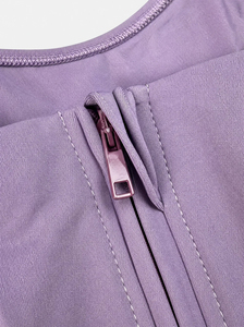 Sujetador deportivo de yoga sin costuras morado para mujer al por mayor, espalda cruzada, cuello redondo, soporte medio, transpirable, de secado rápido, ropa de fitness - Product Image 5