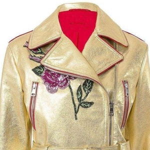 Chaqueta de Cuero Genuino Dorado Metálico de Lujo Personalizada para Mujer, Estilo Motera, con Bordado Floral y Cinturón en la Cintura - Product Image 2