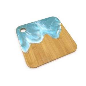 Tabla de cortar rectangular de madera de acacia y esmalte, bandeja de servir blanca semipintada con asa, 1.5 cm de grosor, ecológica, apta para lavavajillas - Product Image 2