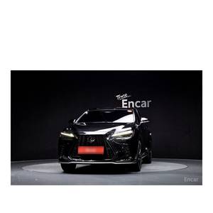 Lexus NX F-Sport Modelo Septiembre 2022 con 56,962 km, Volante a la Izquierda, Asientos de Cuero, Cámara Trasera - Product Image 3