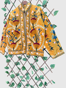 Veste en velours brodée à la main avec des motifs floraux, manches longues, col mandarin, taille plus, vêtements d'automne pour femmes - Product Image 4