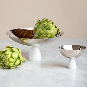 Frutero de Acero Inoxidable Brillante con Base de Mármol Blanco, Centro de Mesa Moderno y Lujoso para Decoración del Hogar - Product Image 1