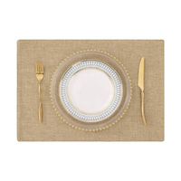 Set de table carré en bambou naturel beige, texture minimale, finition résistante à l'eau, matériau écologique indien, collection de vente en gros pour la salle à manger