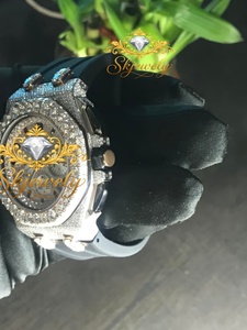 Reloj de Cuarzo con Bisel de Diamantes, Acero Inoxidable, Cronógrafo, Cristal Analógico, Correa Negra, Tono Dorado, Resistente al Agua 10 Bar, Estilo Lujoso - Product Image 3