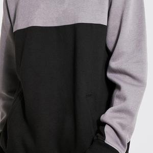 Ensemble de survêtement professionnel en tissu de haute qualité avec sweat à capuche et pantalon de jogging pour les entraînements quotidiens - Product Image 2