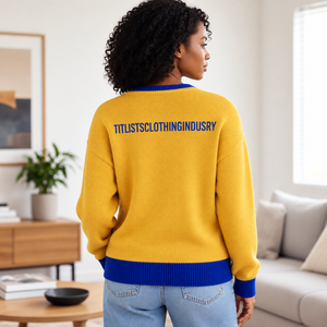 Ajoutez vos pulls personnalisés de haute qualité à col en V avec logos des universités Sigma Gamma Rho, pulls en tricot - Product Image 3