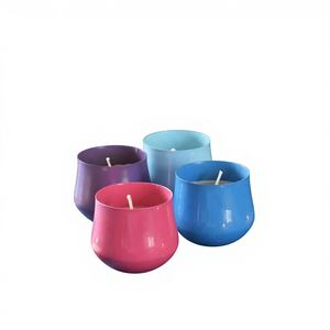 Bougie parfumée - Lot de 4 - Lampe à bougie artisanale pour votre bureau, table à manger, table d'appoint de la collection Festive - Product Image 3