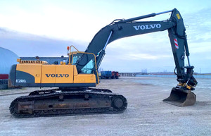 Excavadora Volvo EC290CL con Motor Volvo Penta, Peso Operativo de 1000 Toneladas, Potencia de 143 kW, Componentes PLC e Hidráulicos - Product Image 4