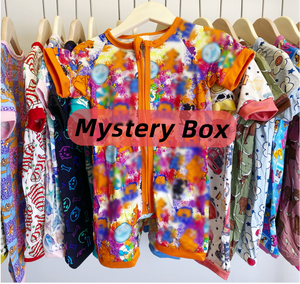 Auf Lager Verschiedene Bedruckte Bambus-Baby-Pyjamas Bekannte Marke Baby-Bambus-Strampler Mystery Box Reißverschluss Unisex Schlafanzug - Product Image 3