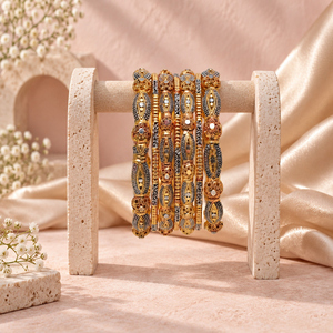 Juego de Brazaletes Étnicos de Latón con Diseño de Hojas y Circones de Jewels by Hasan para Mujer, Joyería Artificial para Fiestas, Venta al Por Mayor de Fábrica - Product Image 2
