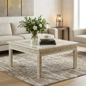 Mesa de Centro Cuadrada Clásica de Madera con Incrustaciones de Hueso Blanco y Detalles Tallados, Diseño Tradicional para Muebles de Sala de Estar - Product Image 1