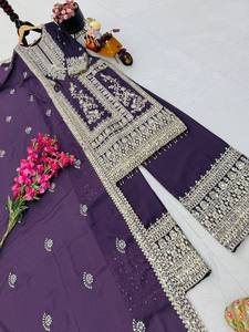 Elegante Salwar Kameez de Seda Morada con Bordado Plateado, Sin Arrugas, Elástico, para Bodas, Fiestas, Ropa Tradicional para Mujeres de la India - Product Image 5