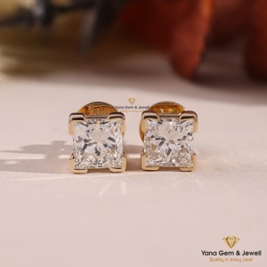 ต่างหูเพชรทรงปรินเซสคัท 4 กะรัต CVD Lab Grown Diamond ทองคำแท้ 14K ดีไซน์หรูหราสำหรับผู้หญิง ความใส VVS2 สี F รับรองโดย IGI - Product Image 1