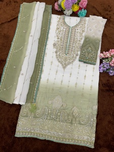 Nouvelle collection de salwar kameez pakistanais pour mariage et fêtes, pour femmes, disponible auprès d'un fournisseur indien. - Product Image 2