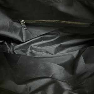 Sac fourre-tout pour femme en cuir de vachette à poils, couleur unie, avec fermeture éclair et broderie, style vintage décontracté, vente en gros LHTB-0069 - Product Image 5