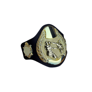 Ceinture de championnat de boxe avec détails dorés et motif de combattant, ceinture de titre sportif personnalisable, édition de collection premium - Product Image 5
