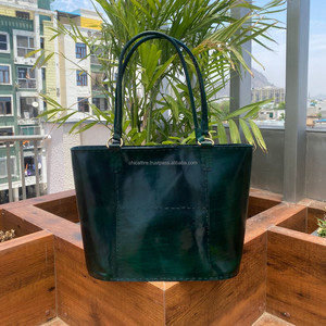 Nuevo bolso de mano con cremallera de lujo de cuero de Caballo Loco genuino de cuero verde hecho a mano para mujer bolso de mano con asas de cuero de vaca personalizado - Product Image 2