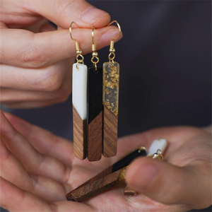 Orecchini in resina con giunture in legno, pendente rettangolare, accessorio leggero alla moda per donne e ragazze - Product Image 6