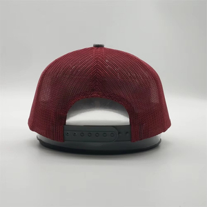 Gorra Trucker de Malla Roja y Gris, 6 Paneles, Ajustable, Informal, para Primavera/Verano, para Hombre Adulto 2027 - Product Image 4