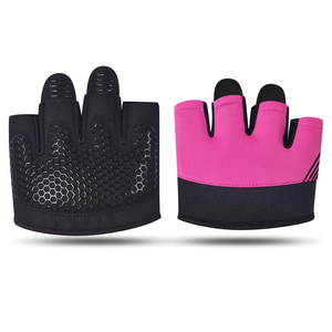 Gants de musculation robustes avec impression silicone sur la paume pour une protection et une adhérence optimales lors des entraînements de musculation intensifs - Product Image 1