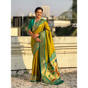 Mehendi Green Soft Silk Paithani Zari Woven Ethnic Saree <b>Shawl</b> with Intricate <b>Indian</b> Design - Product Image 6