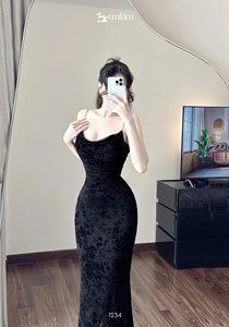 Robe longue maxi pour femme en gros - Bretelles fines multicolores, modèle queue de poisson de créateur ET1234 - Product Image 4