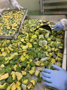 Aguacate Entero Congelado IQF, Envasado al Vacío, 24 Meses de Duración, 1 kg, Marca KMI, Exportación de Vietnam - Product Image 6