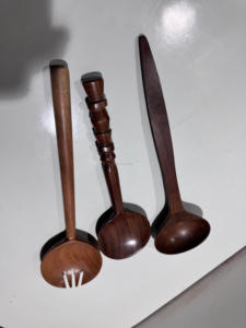 Juego de cubiertos hechos a mano de madera natural estilo europeo cuchara de servidor de ensalada de Madera Suave pulida características ecológicas para fiestas - Product Image 3