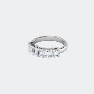 แหวนวงแหวนเจ็ดเม็ดทรงเหลี่ยมมรกต 3.50 กะรัต - Product Image 4