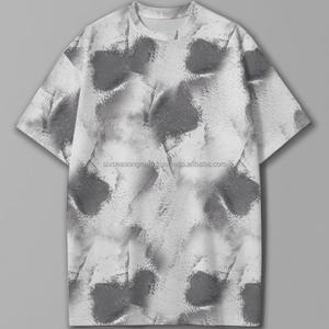 เสื้อยืดคอตตอนออร์แกนิคถักทรงปกติสไตล์วินเทจ รับผลิตแบบ OEM พร้อมสกรีนโลโก้และลายดอกไม้สไตล์เรโทรยุค 90 สำหรับผู้ชาย - Product Image 2