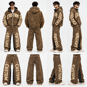 Ensemble survêtement unisexe décontracté avec sweat à capuche oversize doublé polaire et pantalon large, imprimé graphique vintage, style streetwear personnalisé - Product Image 3