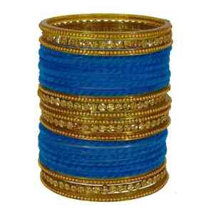 Juego de brazaletes islámicos de moda en tono dorado intenso, joyería tradicional india y pakistaní para mujeres. - Product Image 1
