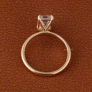 Bague de fiançailles classique en diamant de laboratoire certifié IGI, taille émeraude, sertie de griffes, pour homme et femme, 1,5 ct, HPHT CVD, or massif 14 carats - Product Image 5