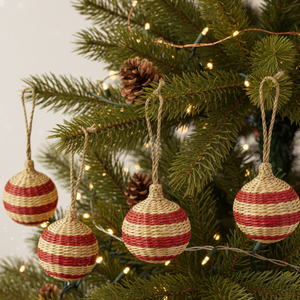 Adorno de Bola de Hierba Marina Natural Hecho a Mano para Árbol de Navidad, Decoración Rústica Tejida para Colgar, Proveedor Vietnamita Kingcraftviet - Product Image 1