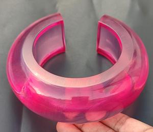 High Quality Resin Bangles Collection for Women Durable Lightweight Fashion Accessory for Boutique and Online Selling - Product Image 4