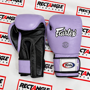 ถุงมือคิกบ็อกซิ่ง Fairtex แบบสั่งทำพิเศษ พร้อมโลโก้ส่วนตัว ถุงมือมวยไทย Fairtex ผลิตตามแบบ ODM ถุงมือ Fairtex - Product Image 1