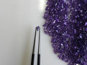 Ametyste naturelle africaine 4x2MM taille marquise, qualité supérieure, violet foncé, pierre précieuse en vrac pour la fabrication de bijoux - Product Image 1