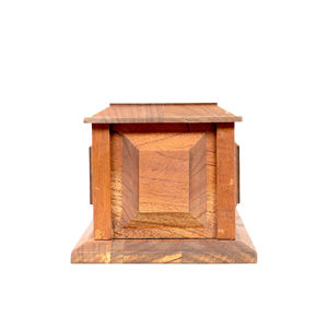 Urne en cèdre Cercueils en bois dur de haute qualité Commémoratifs funéraires Nouvel état Usage industriel Fabriqué sur mesure DSP LTD 3 ans - Product Image 3