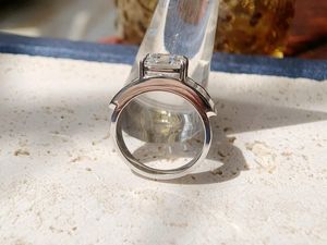 แหวนมอสซาไนต์ 2 กะรัต ทรงแอสเชอร์ ครึ่งวงนิรันดร์ สำหรับผู้หญิง เงินแท้ 925 ของแท้ สำหรับเจ้าสาว ของขวัญเซอร์ไพรส์สำหรับคนรัก - Product Image 4