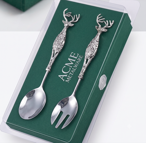 Cuchara para ensalada con mango esculpido en forma de asta de ciervo, de acero inoxidable con acabado plateado espejo, para una presentación elegante y para el servicio de invitados, hecha a mano. - Product Image 3