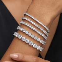 SMOB01 Bracelet tennis en argent sterling 925 avec moissanite couleur D VVS, entièrement serti de pierres étincelantes, finition polie et lisse, accessoire de poignet