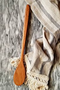 Colección de Cucharas de Madera de Mango Hechas a Mano para Cocinar, Servir, Mezclar y Comer - Product Image 5