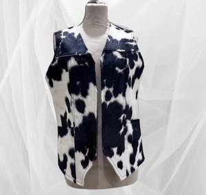 Gilet de motard en cuir de vachette premium pour femme, fermeture éclair sur le devant, vêtement d'extérieur décontracté, coupe-vent, rembourré en polyester, hiver - Product Image 1