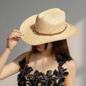Chapeau Fedora en paille naturelle personnalisé, fait main, pour l'été, de haute qualité, durable, léger, couleur et logo personnalisables, pour hommes et femmes - Product Image 3