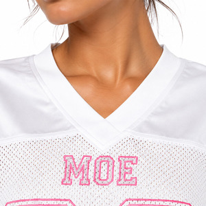 Maillot de football américain court pour femme, entièrement sublimé, personnalisable avec logo, en maille polyester oversize, style streetwear décontracté, fabrication ODM - Product Image 3