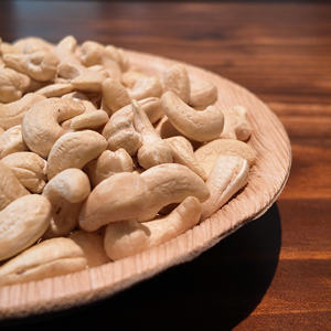 Nueces de Anacardo Frescas de Camboya, Todos los Grados W180 W240 W320 W450, Calidad Superior, Orgánicas USDA / UE, Aptas para Exportación Global - Product Image 4