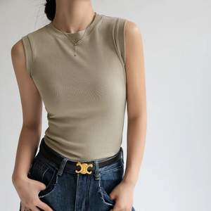 Camiseta sin mangas acanalada de color liso para mujer, con etiqueta frontal personalizada, corte ajustado, transpirable, ecológica, de primera calidad - Product Image 2
