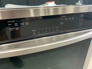 S-a-m-s-u-n-g N-V5-1T5511SS Horno de Pared Individual de 30 Pulgadas con 5.1 C-u. Capacidad de la Batería - Product Image 2